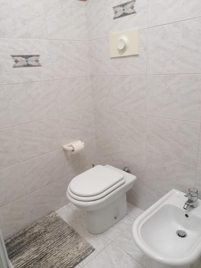 דירות דסנזאנו דל גארדה Casa Gisela מראה חיצוני תמונה
